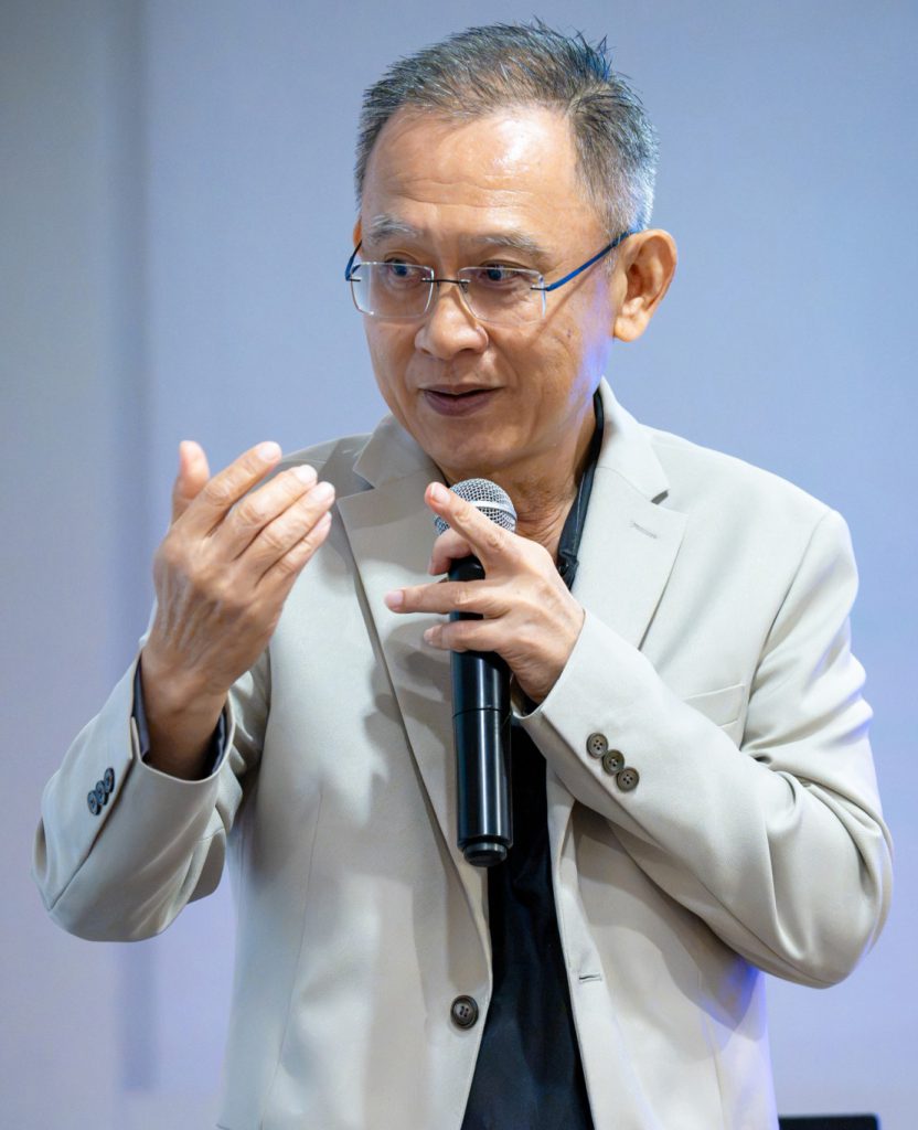 โค้ชปกรณ์ วงศ์รัตนพิบูลย์